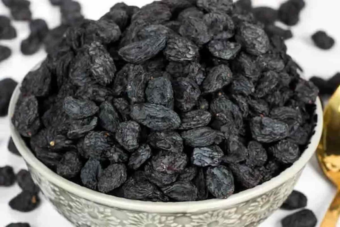 Buy best quality black raisins at cheap price