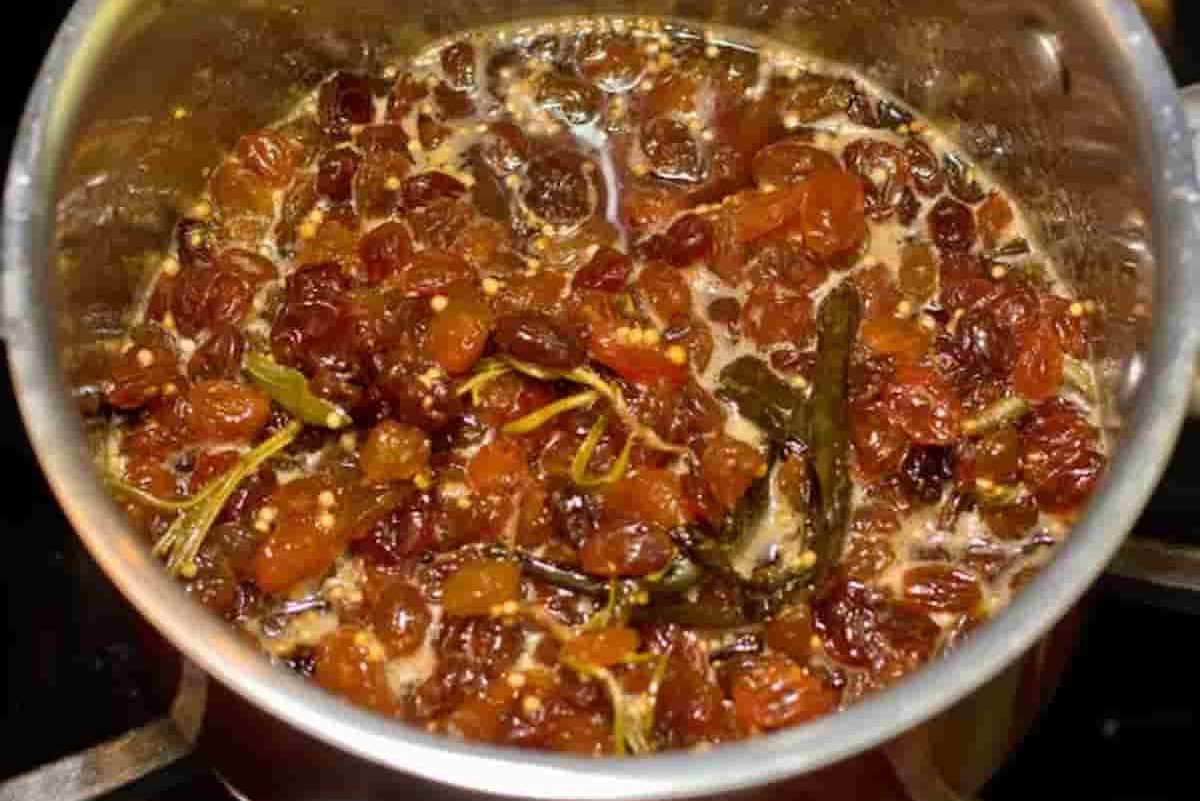  how to make golden raisin mostarda at home 