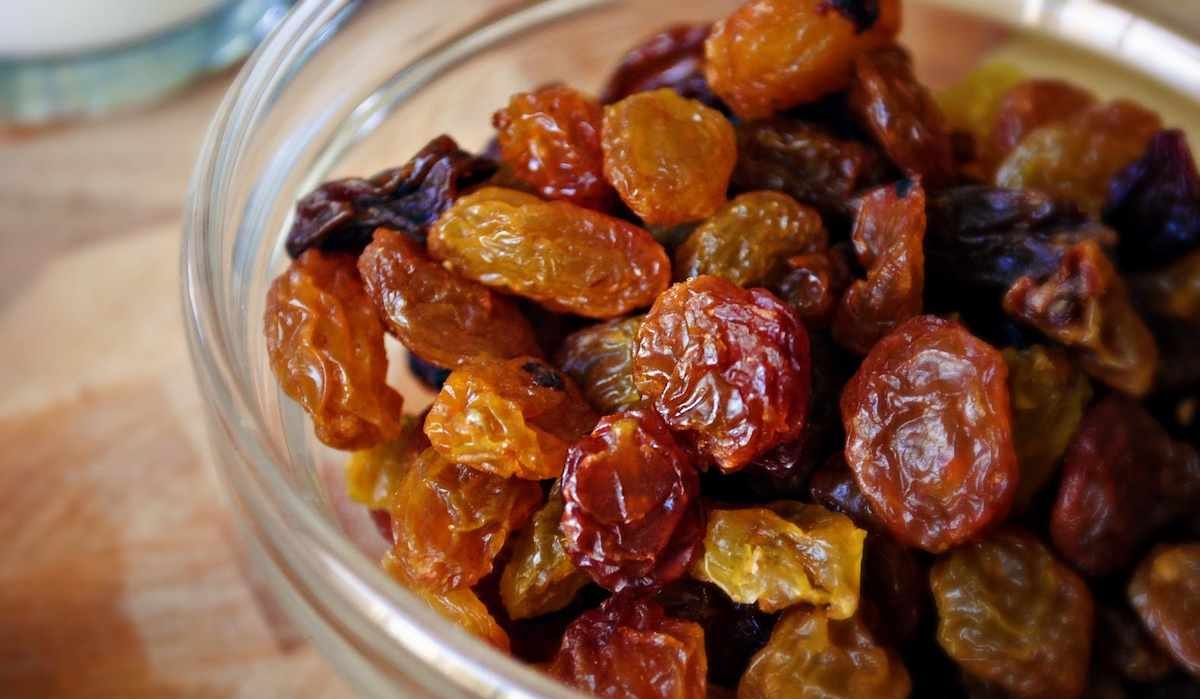  Brown raisins price | The purchase price, usage, Uses and properties 