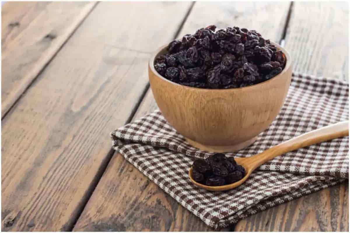  Dried Black Raisins Benefits and Nutrition Facts 